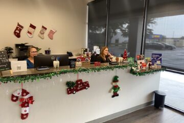 reception staff at UR Smile Dental