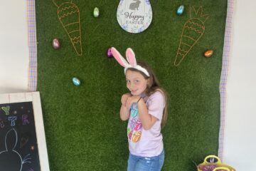 girl child funny pose