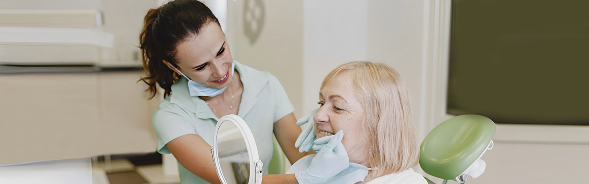 Why Good Oral Hygiene Is Particularly Necessary for Older Adults